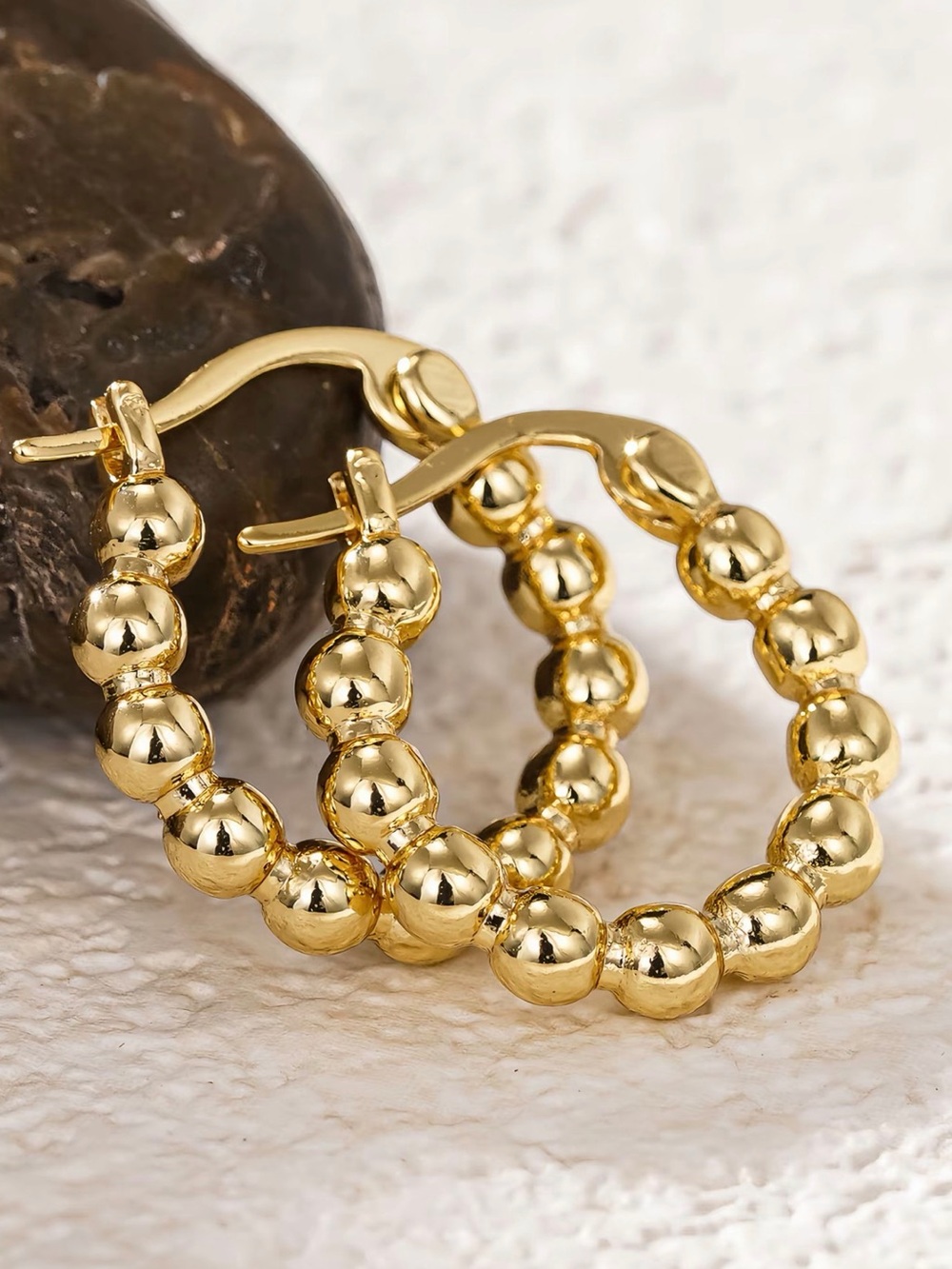 HOOP GOLD EARRINGS (NWT)